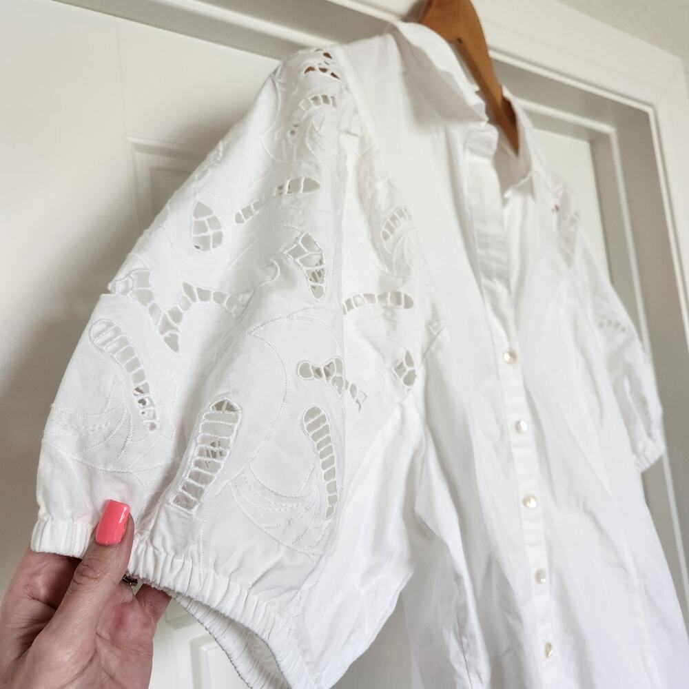 Nic+Zoe Eyelit Sleeves White Button Front Blouse Size 1X NWT - Picture 10 of 11